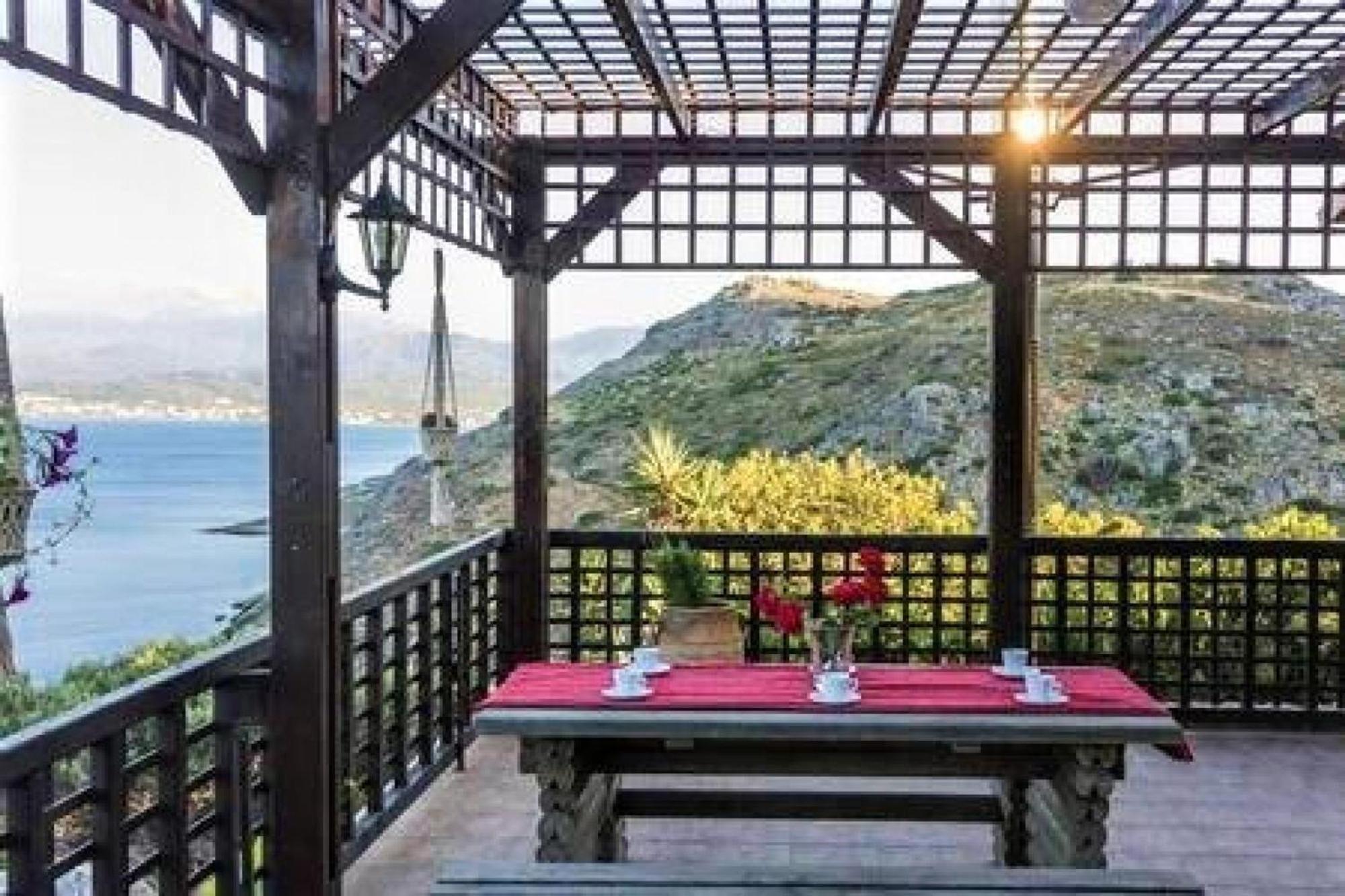 Villa Akrolithos With Private Pool Chania  Buitenkant foto