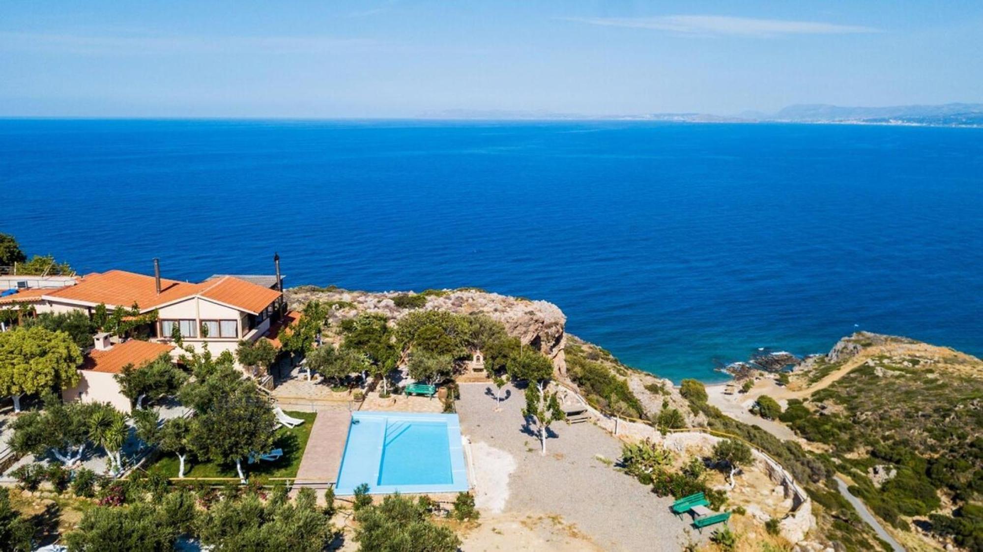 Villa Akrolithos With Private Pool Chania  Buitenkant foto